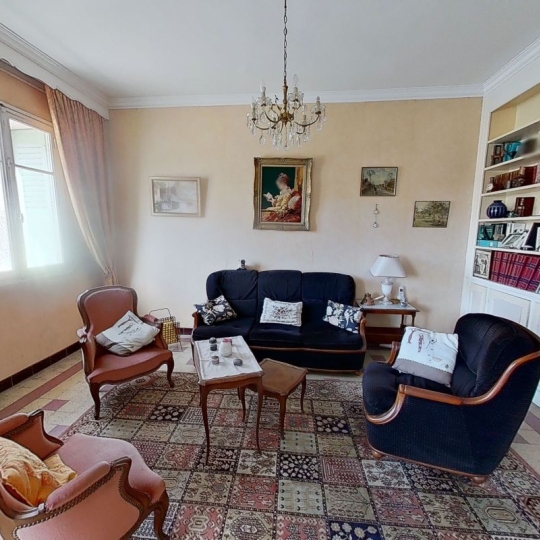  Annonces AUBAGNE : Appartement | MARSEILLE (13004) | 95 m2 | 196 000 € 