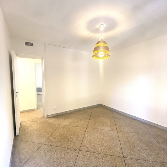  Annonces AUBAGNE : Apartment | MARSEILLE (13013) | 68 m2 | 950 € 