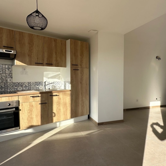  Annonces AUBAGNE : Appartement | PLAN-DE-CUQUES (13380) | 24 m2 | 780 € 