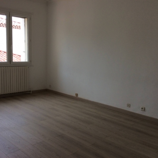  Annonces AUBAGNE : Appartement | MARSEILLE (13013) | 59 m2 | 890 € 