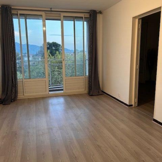  Annonces AUBAGNE : Appartement | MARSEILLE (13012) | 57 m2 | 890 € 