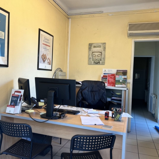  Annonces AUBAGNE : Local / Bureau | PLAN-DE-CUQUES (13380) | 57 m2 | 179 000 € 