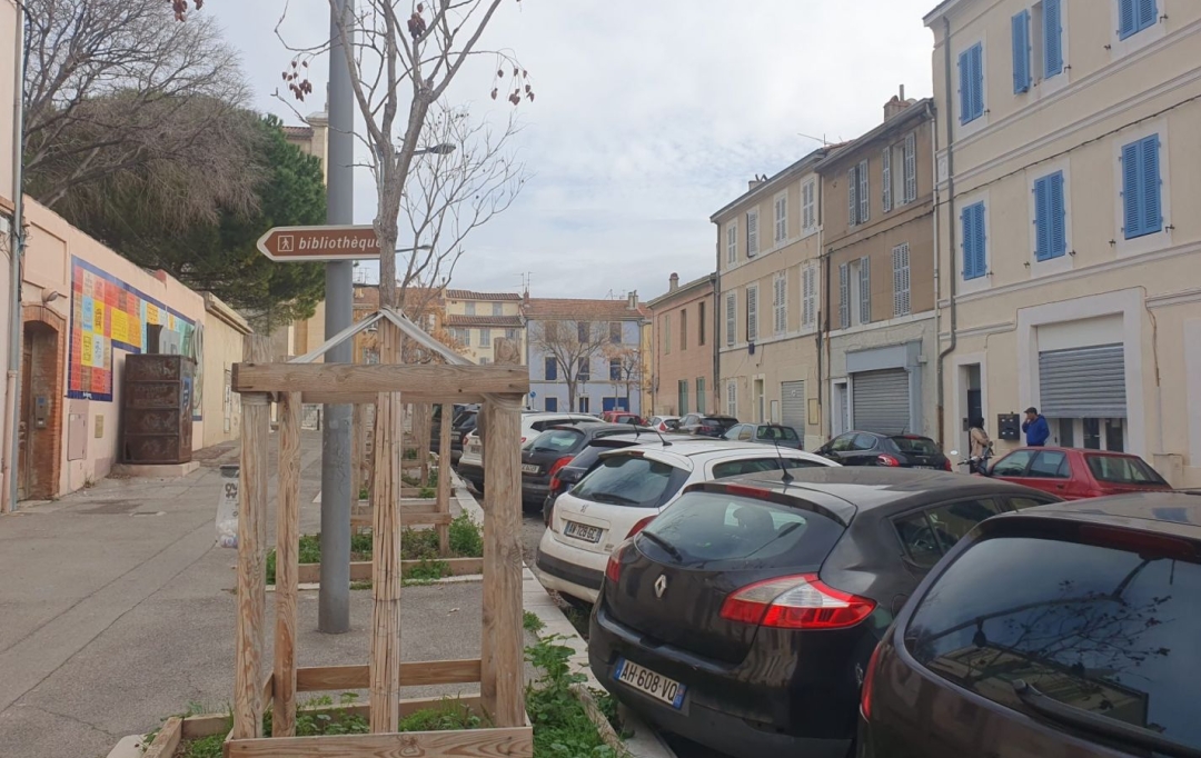 Annonces AUBAGNE : Appartement | MARSEILLE (13016) | 43 m2 | 69 000 € 