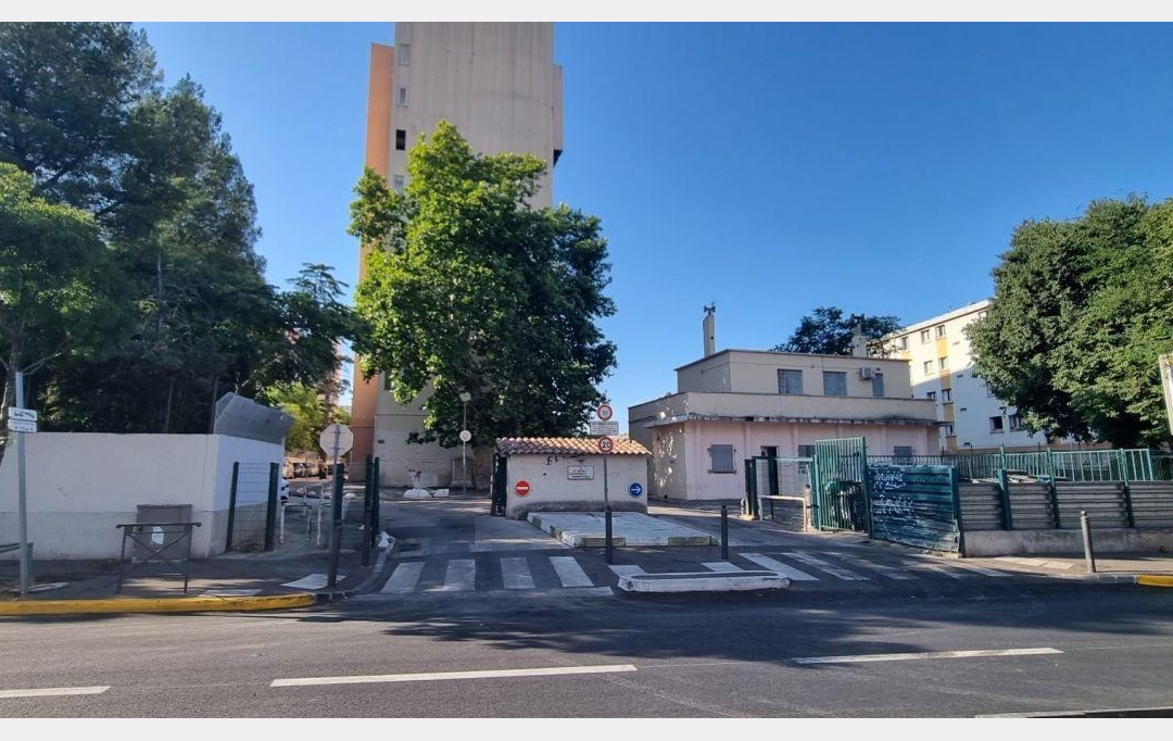 Annonces AUBAGNE : Appartement | MARSEILLE (13010) | 49 m2 | 49 000 € 