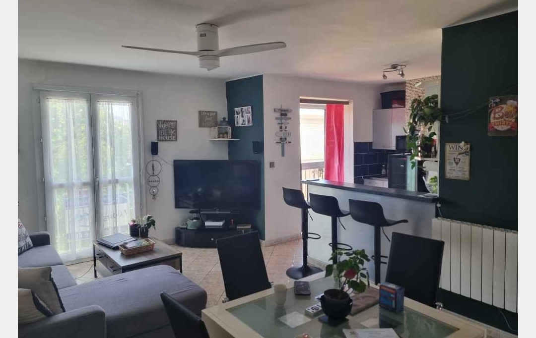 Annonces AUBAGNE : Apartment | MARSEILLE (13009) | 54 m2 | 140 000 € 