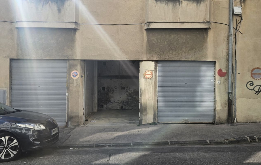 Annonces AUBAGNE : Garage / Parking | MARSEILLE (13004) | 0 m2 | 38 000 € 