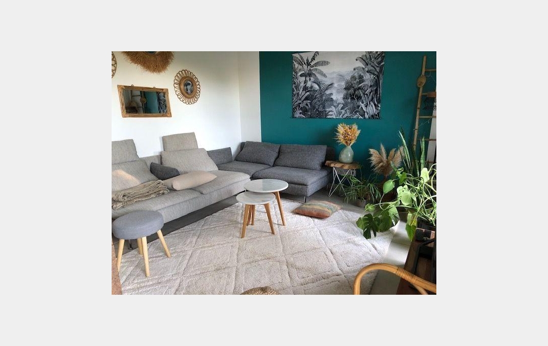 Annonces AUBAGNE : Appartement | MARSEILLE (13013) | 60 m2 | 1 300 € 