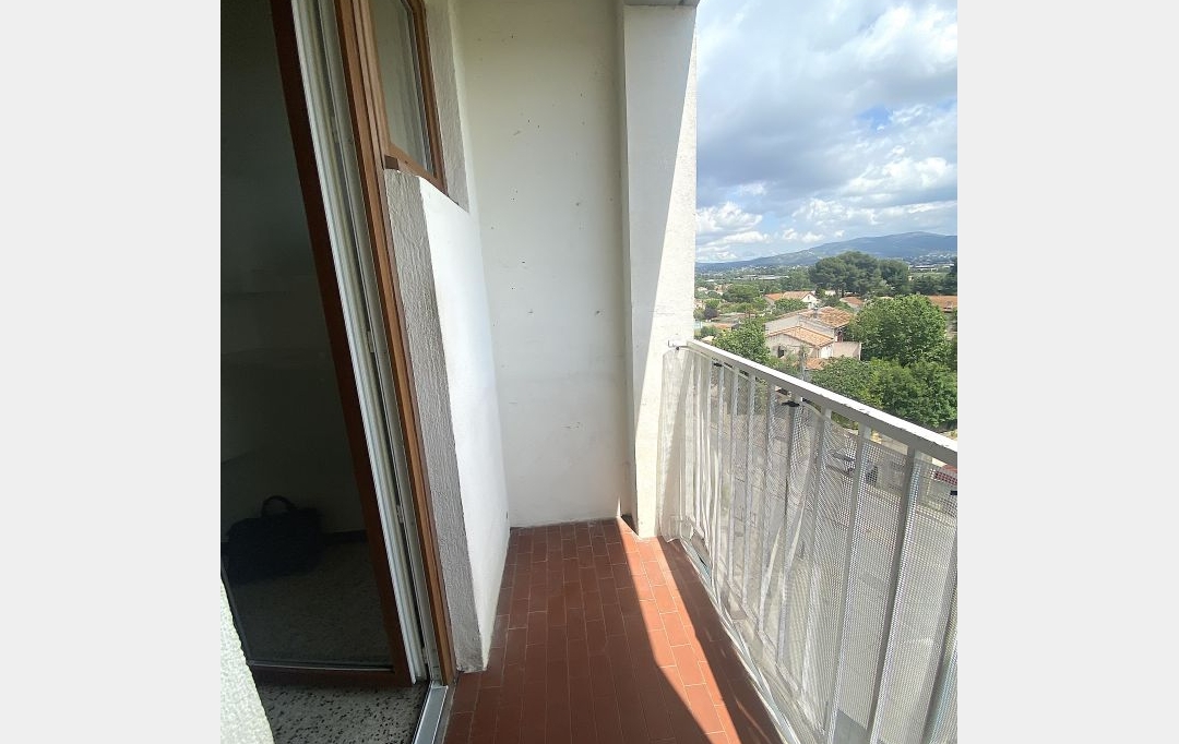 Annonces AUBAGNE : Appartement | MARSEILLE (13013) | 67 m2 | 139 000 € 