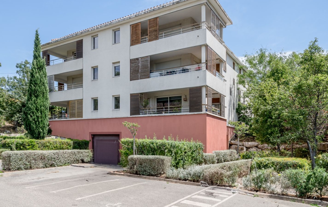 Annonces AUBAGNE : Apartment | MARSEILLE (13013) | 61 m2 | 229 000 € 