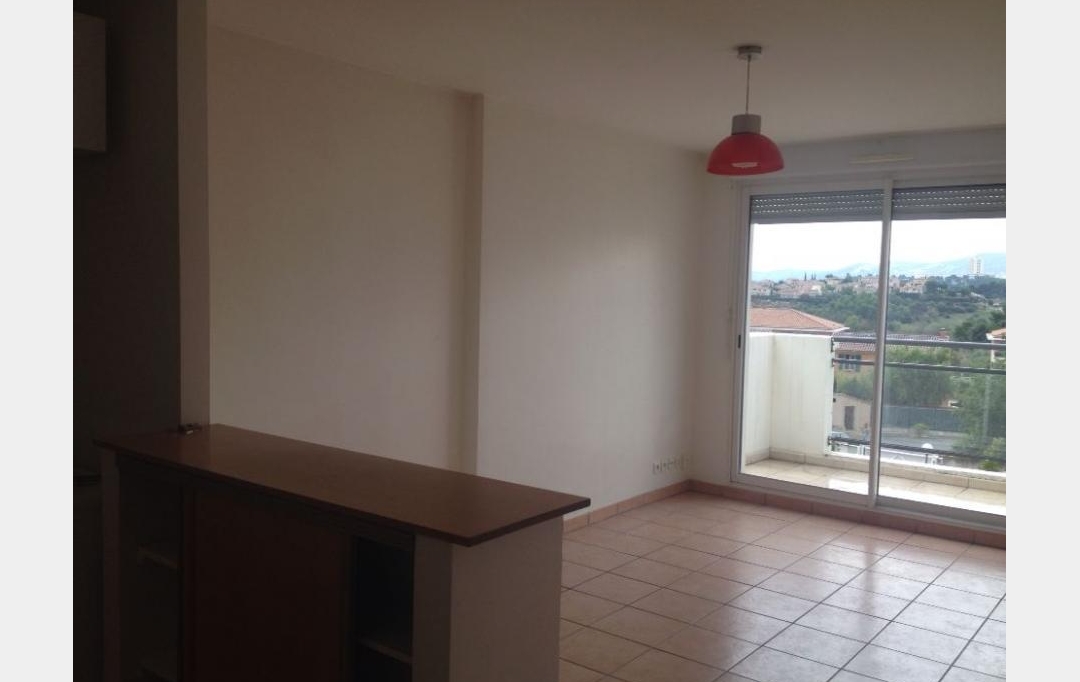 Annonces AUBAGNE : Appartement | MARSEILLE (13013) | 49 m2 | 770 € 