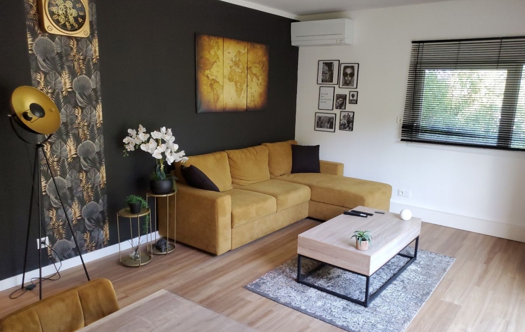 Annonces AUBAGNE : Appartement | MARSEILLE (13013) | 63 m2 | 1 300 € 