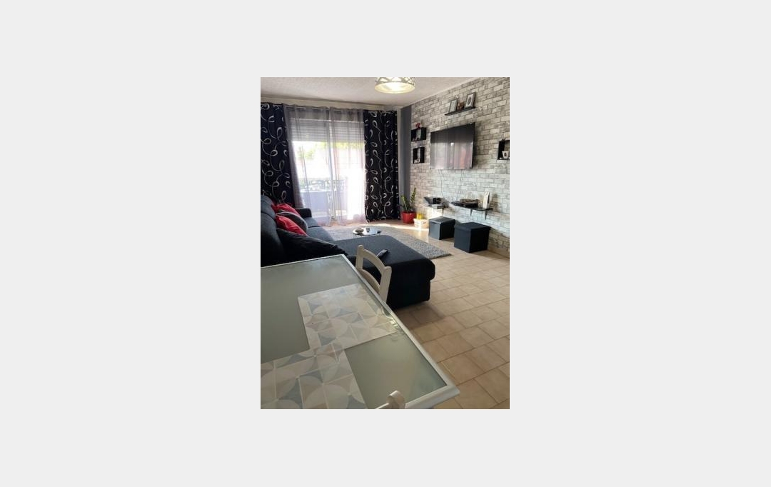 Annonces AUBAGNE : Appartement | MARSEILLE (13013) | 53 m2 | 635 € 