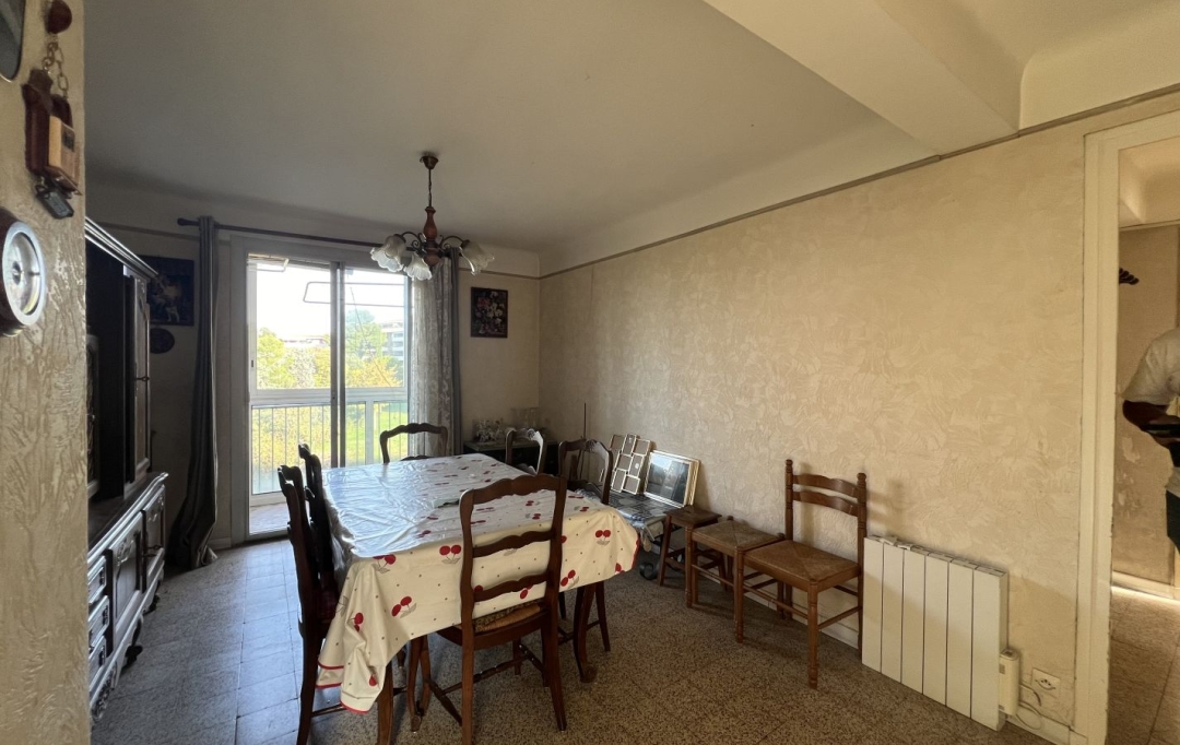 Annonces AUBAGNE : Appartement | MARSEILLE (13013) | 64 m2 | 149 000 € 