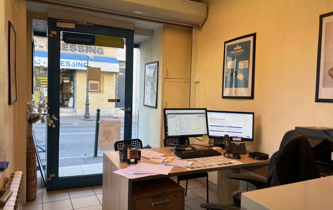 Annonces AUBAGNE : Local / Bureau | PLAN-DE-CUQUES (13380) | 57 m2 | 179 000 € 